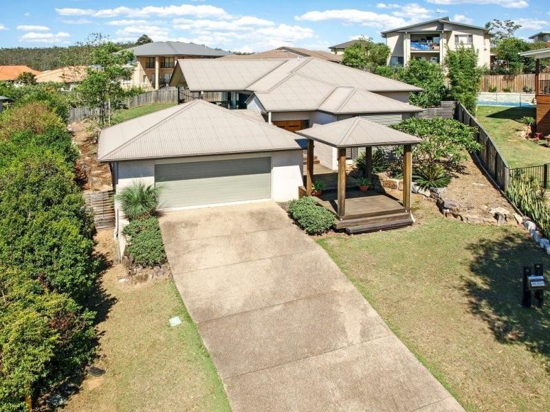 10 Mountain Ash Pl, Brookwater QLD 4300