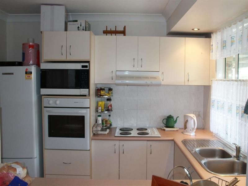 351 South Station Rd, Raceview QLD 4305