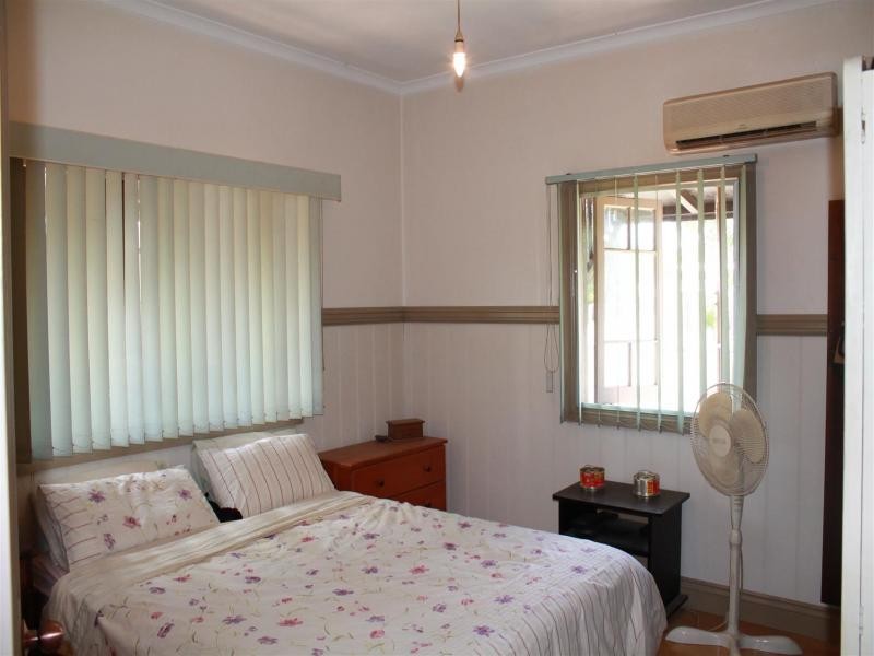 2 Madden Lane, Rosewood QLD 4340