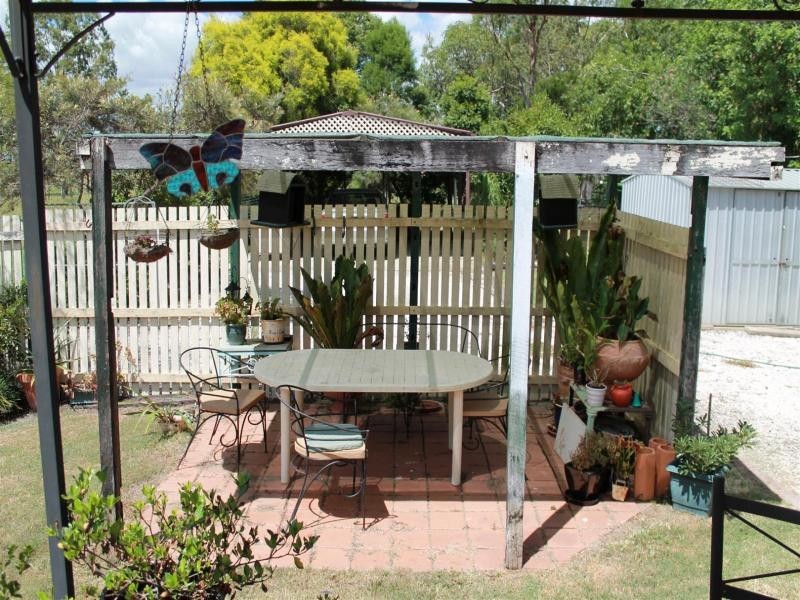 2 Madden Lane, Rosewood QLD 4340