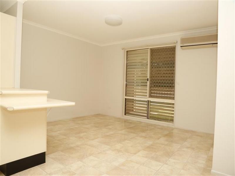 98 McNeills Rd, Peak Crossing QLD 4306