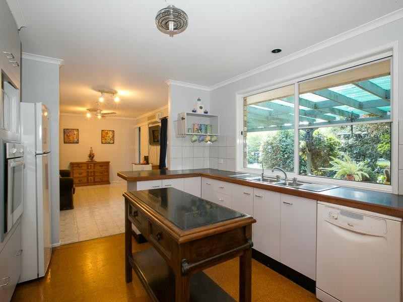 121 Wulkuraka Connection Rd, Karrabin QLD 4306