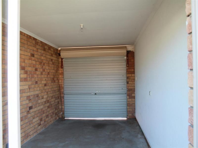 8a McGreavy St, One Mile QLD 4305