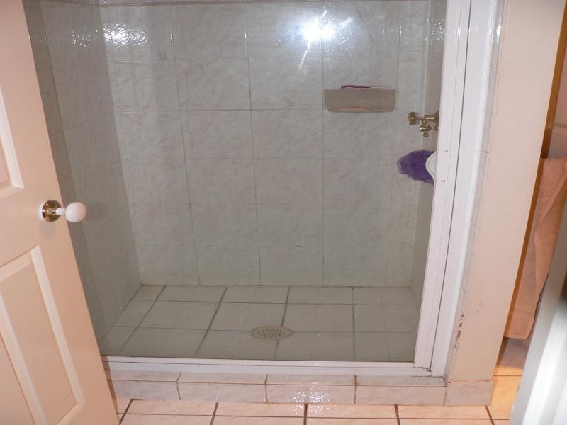 10 Macadamia Ct, Walloon QLD 4306