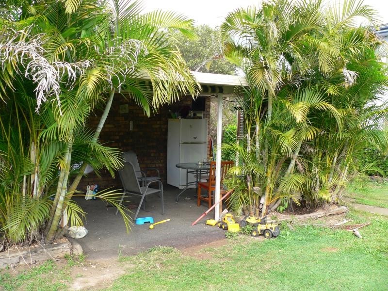 10 Macadamia Ct, Walloon QLD 4306