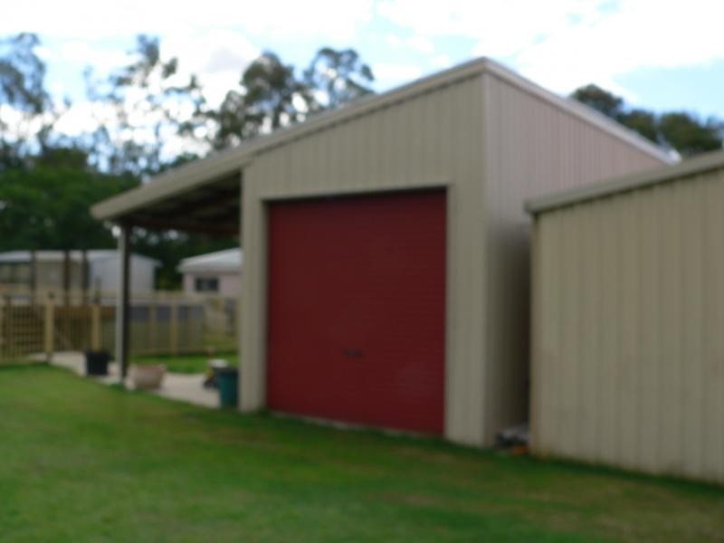 10 Macadamia Ct, Walloon QLD 4306