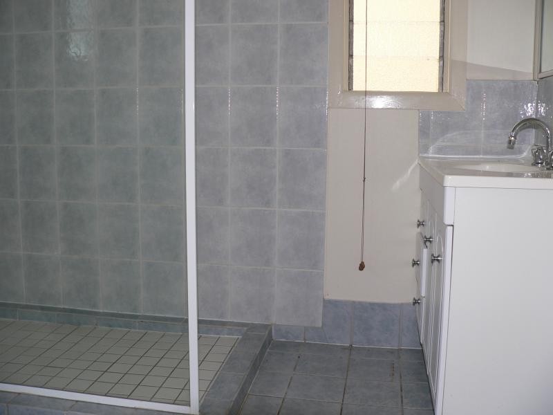 2 Yates Street, Rosewood QLD 4340