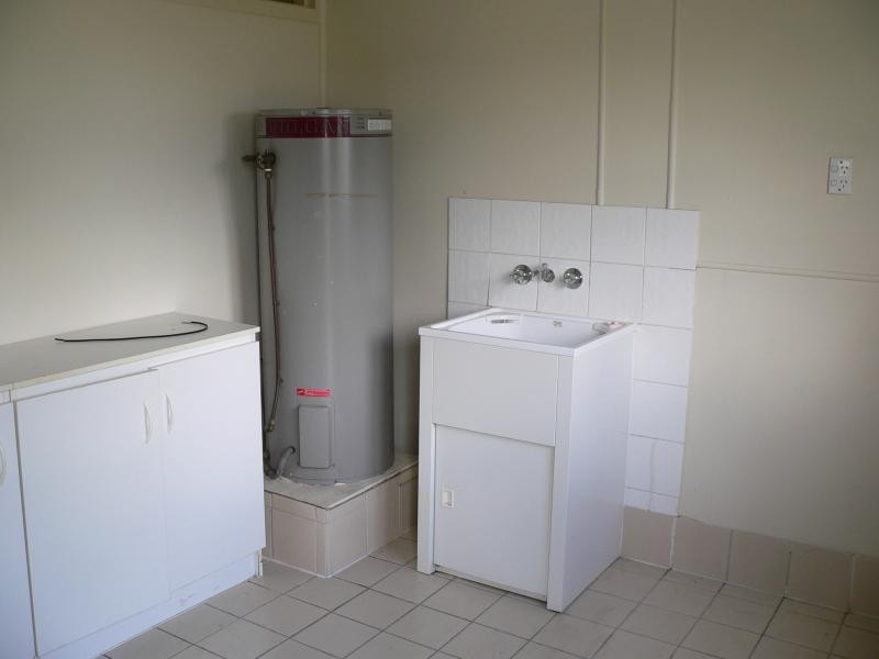 2 Yates Street, Rosewood QLD 4340