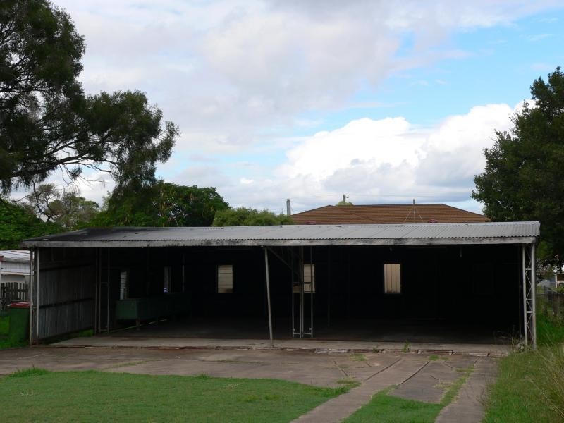 2 Yates Street, Rosewood QLD 4340