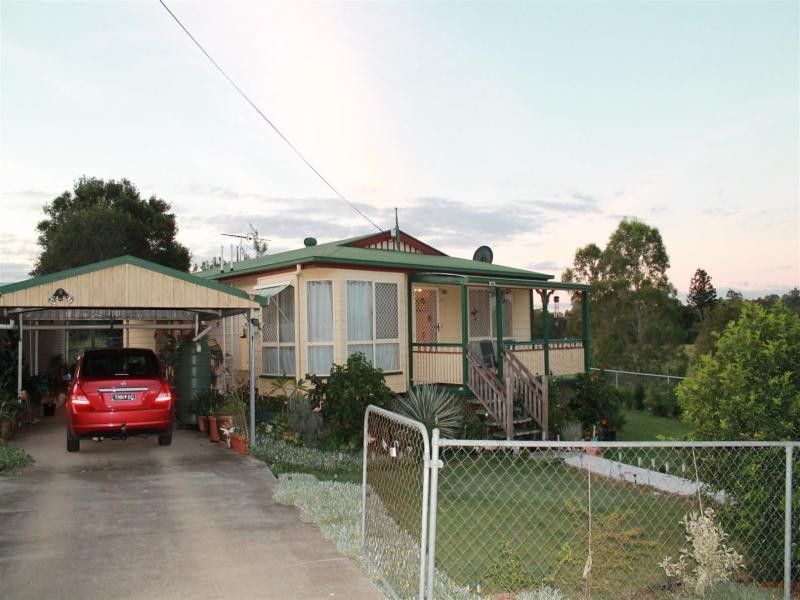 25 John St, Marburg QLD 4346