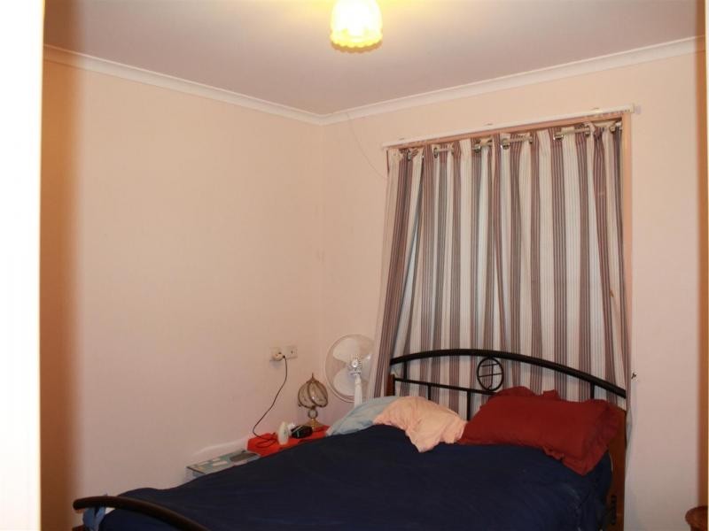 25 John St, Marburg QLD 4346