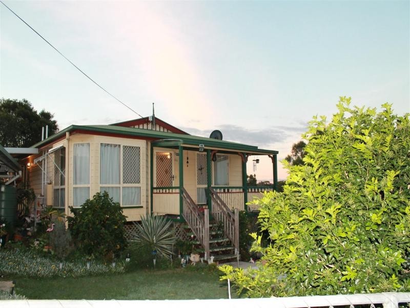 25 John St, Marburg QLD 4346