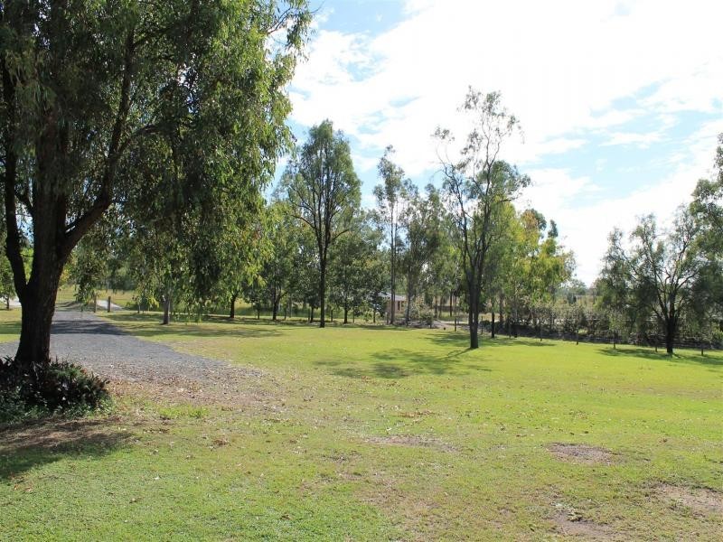 16 R Faulkners Rd, Thagoona QLD 4306