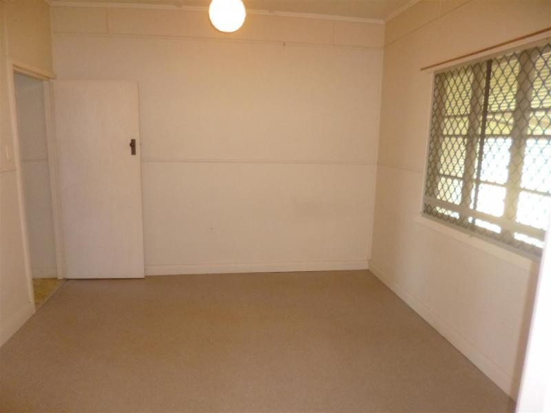 15 Walloon Road, Rosewood QLD 4340