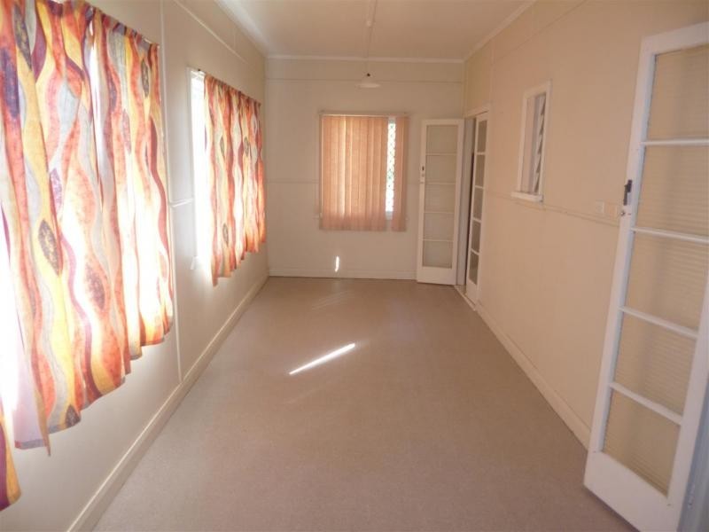 15 Walloon Road, Rosewood QLD 4340