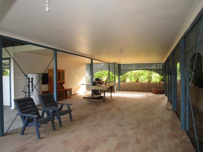 14 Farrell Dr, Walloon QLD 4306