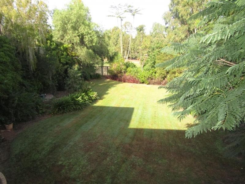 14 Farrell Dr, Walloon QLD 4306