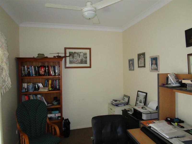14 Farrell Dr, Walloon QLD 4306
