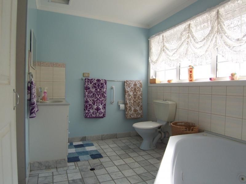 10 Seidels Road, Walloon QLD 4306