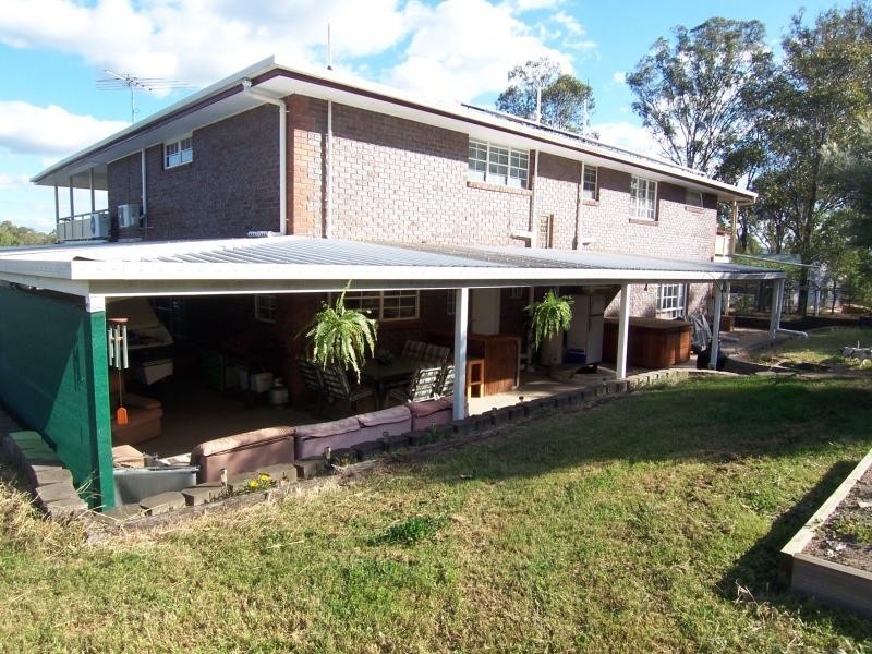 10 Seidels Road, Walloon QLD 4306