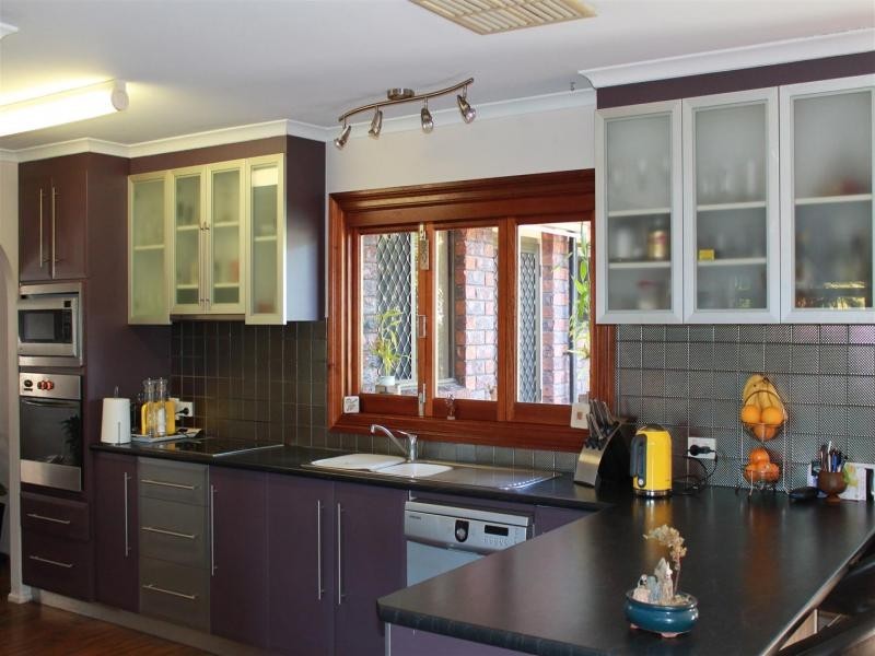 22 Bremer St, Churchill QLD 4305