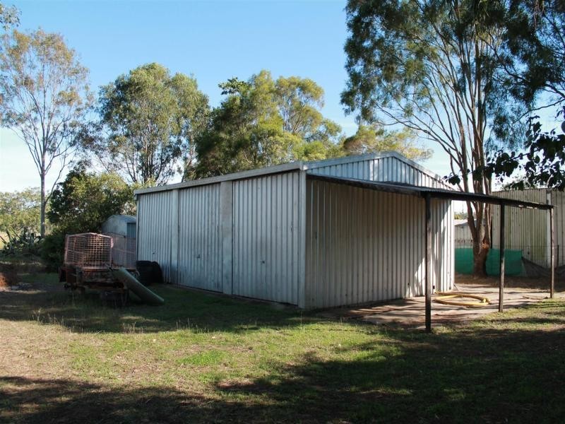 6 Calvin St, Walloon QLD 4306