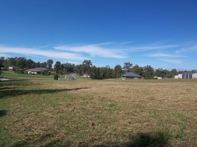lot 109 Warren Court, Willowbank QLD 4306