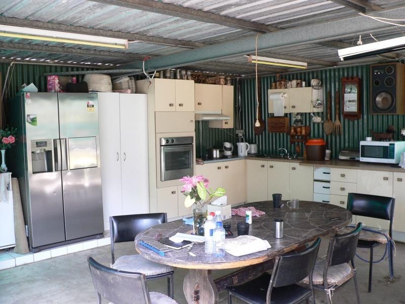 27 Taylors Road, Walloon QLD 4306