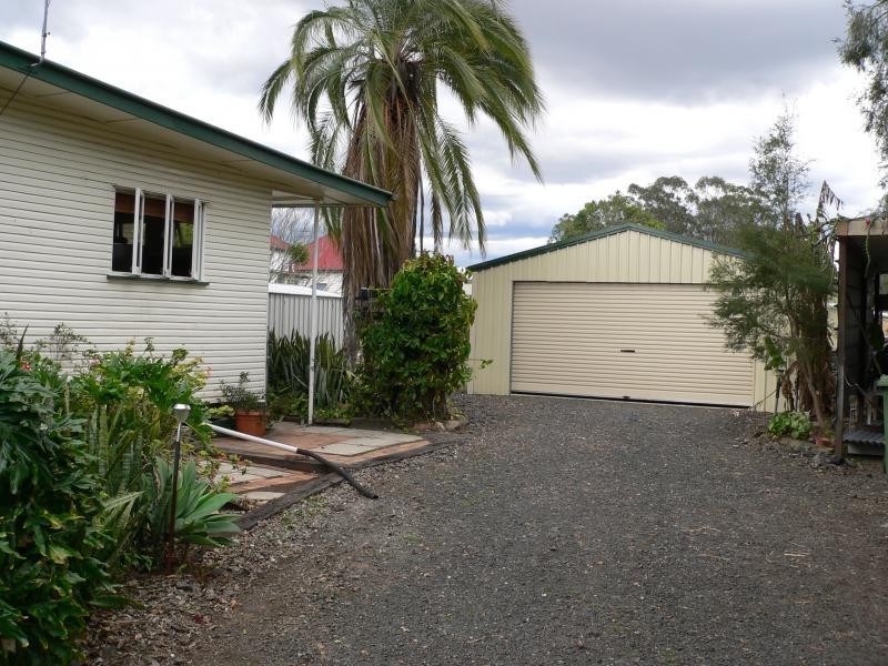 4 Haggartys Ave, Karrabin QLD 4306