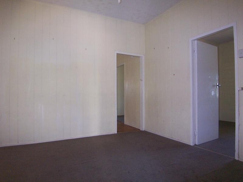 94 John St, Rosewood QLD 4340