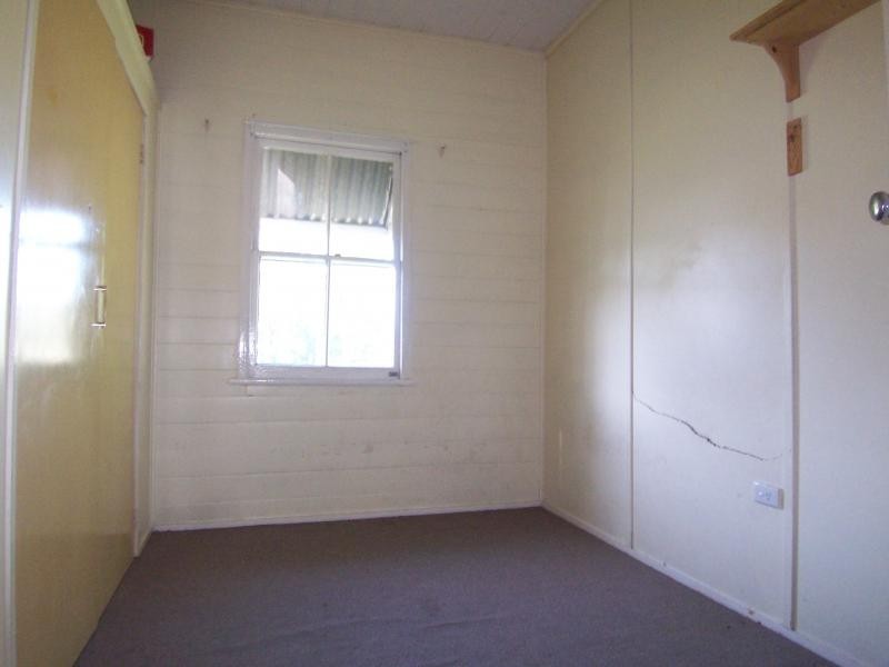 94 John St, Rosewood QLD 4340