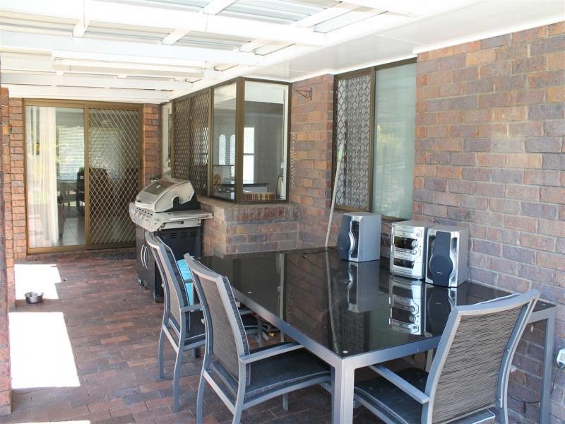 22 Farrell Dr, Walloon QLD 4306