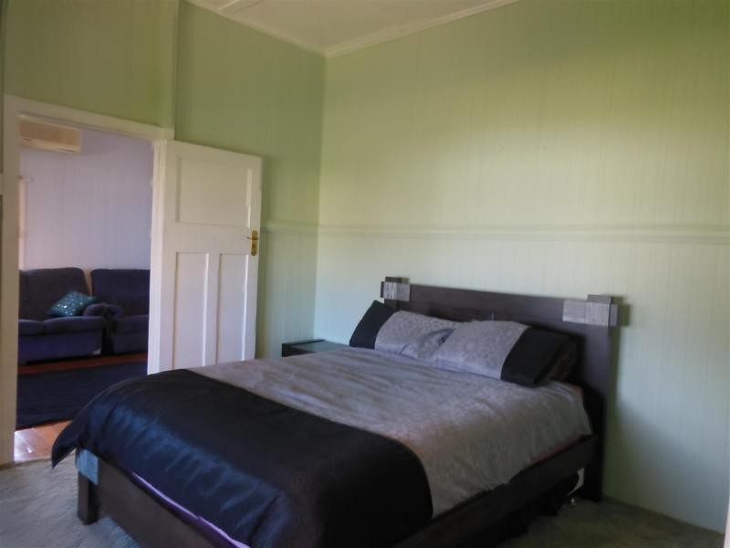 9 William Street, Rosewood QLD 4340