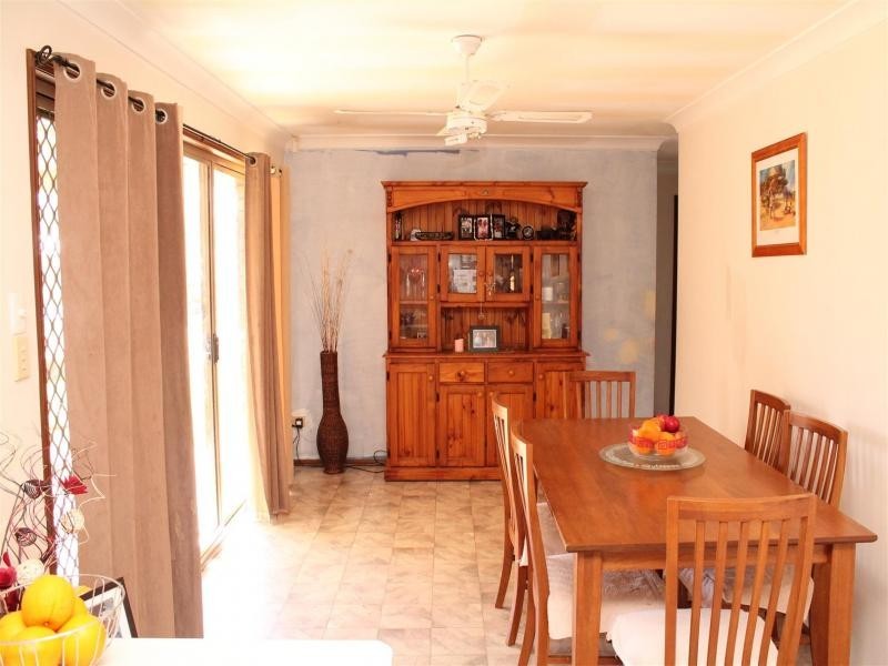 9 Macadamia Ct, Walloon QLD 4306