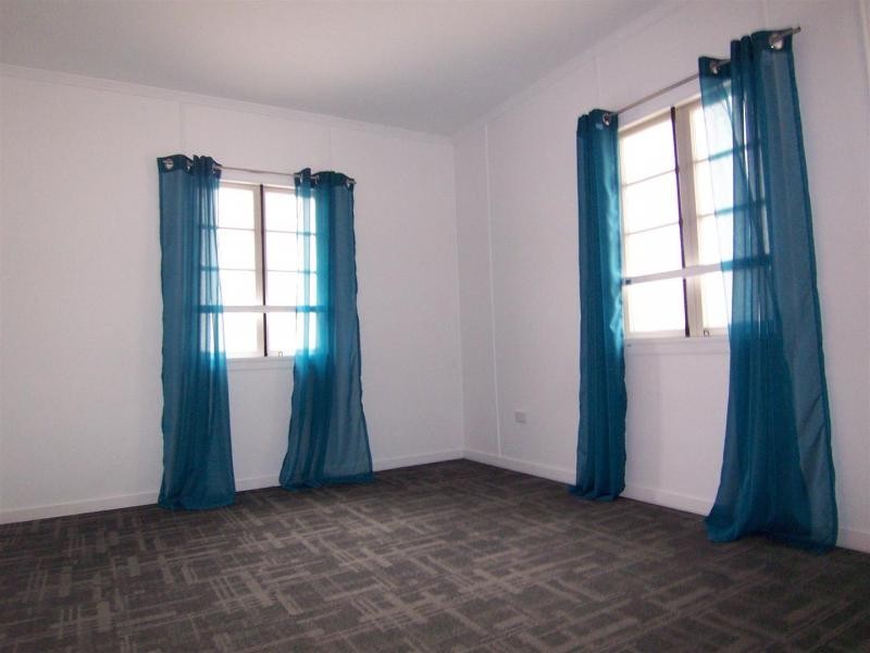 264 Henderson Road, Calvert QLD 4340