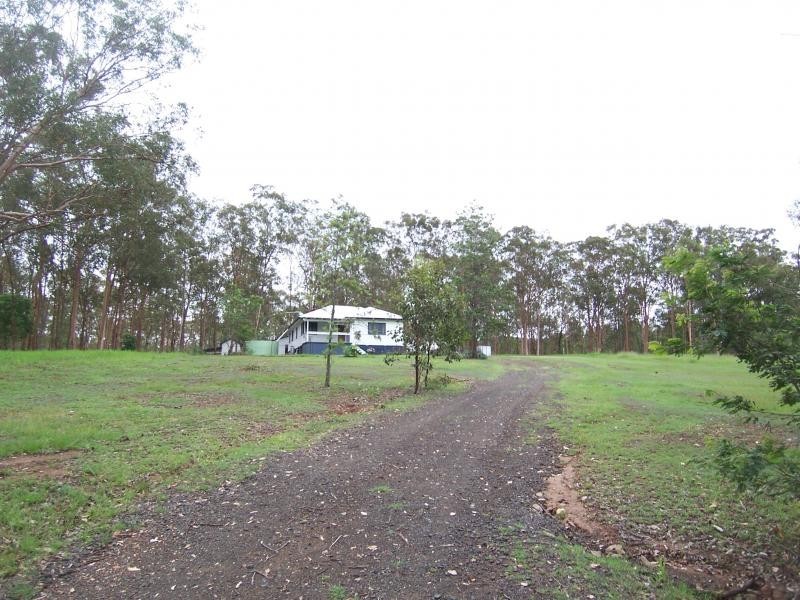264 Henderson Road, Calvert QLD 4340