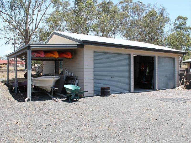 11 Emily Ct, Walloon QLD 4306