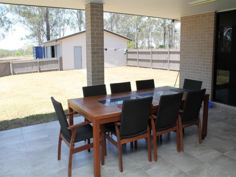 11 Emily Ct, Walloon QLD 4306