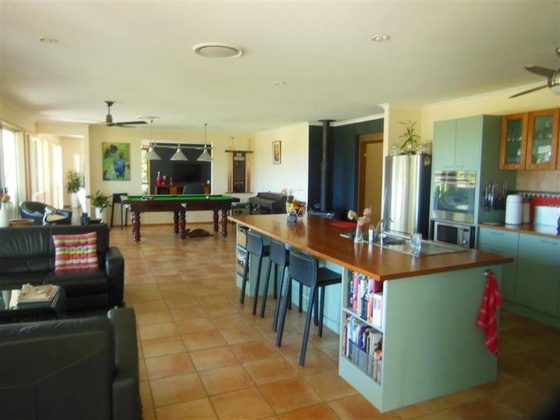 77 MARTIN ROAD, Mount Alford QLD 4310