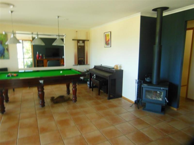 77 MARTIN ROAD, Mount Alford QLD 4310