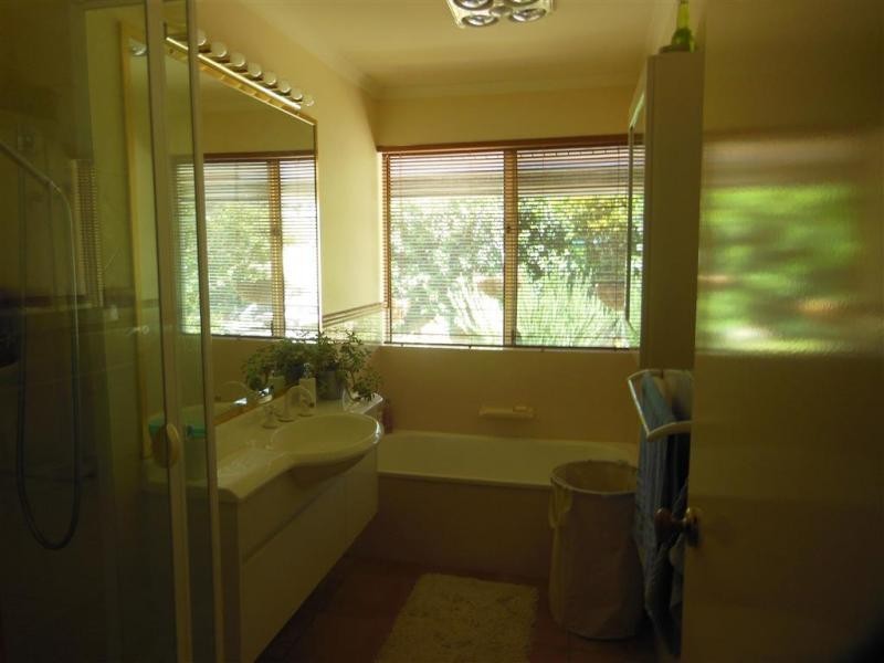 77 MARTIN ROAD, Mount Alford QLD 4310