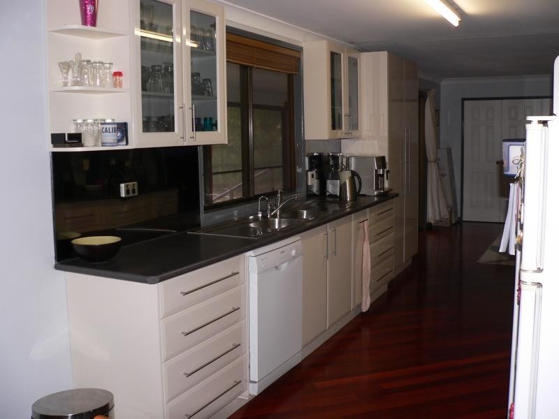 48-50 Adelong Avenue, Thagoona QLD 4306