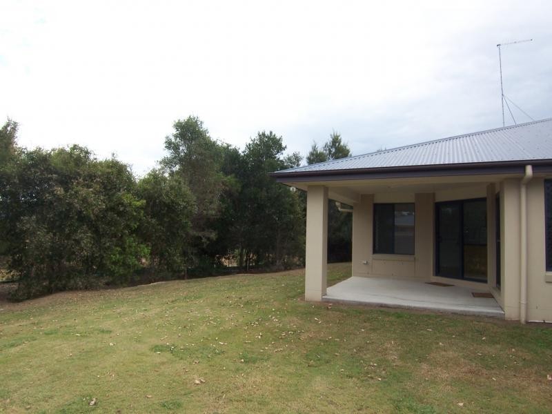 9 Claydon Pl, Rosewood QLD 4340