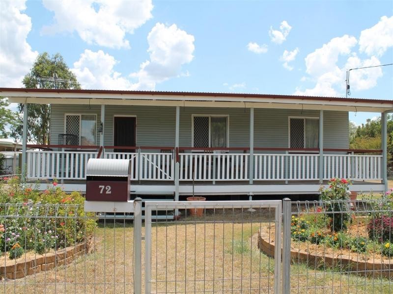 70-72 Matthew St, Rosewood QLD 4340