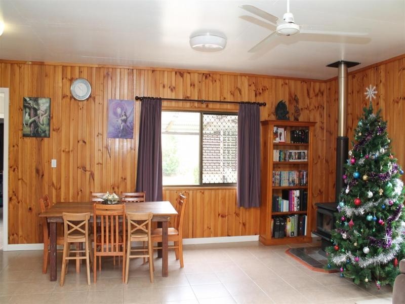 129 Edmond St, Marburg QLD 4346