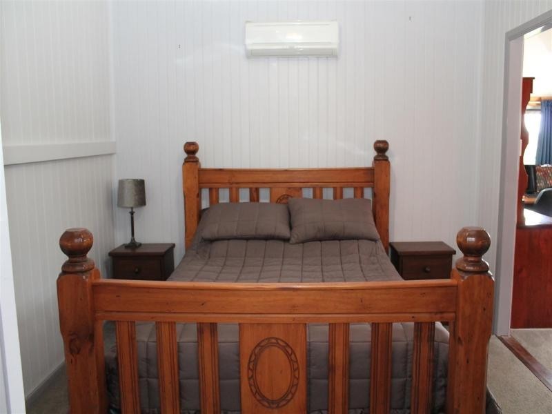 129 Edmond St, Marburg QLD 4346