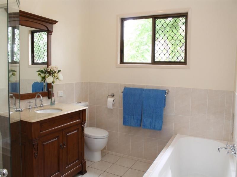 129 Edmond St, Marburg QLD 4346