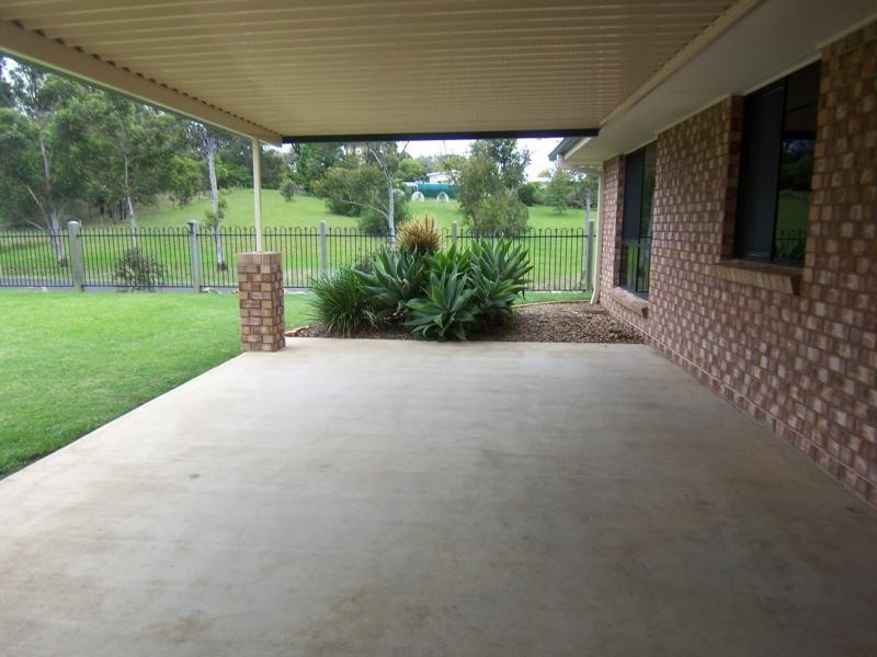 8 Cherrington Cres, Boonah QLD 4310