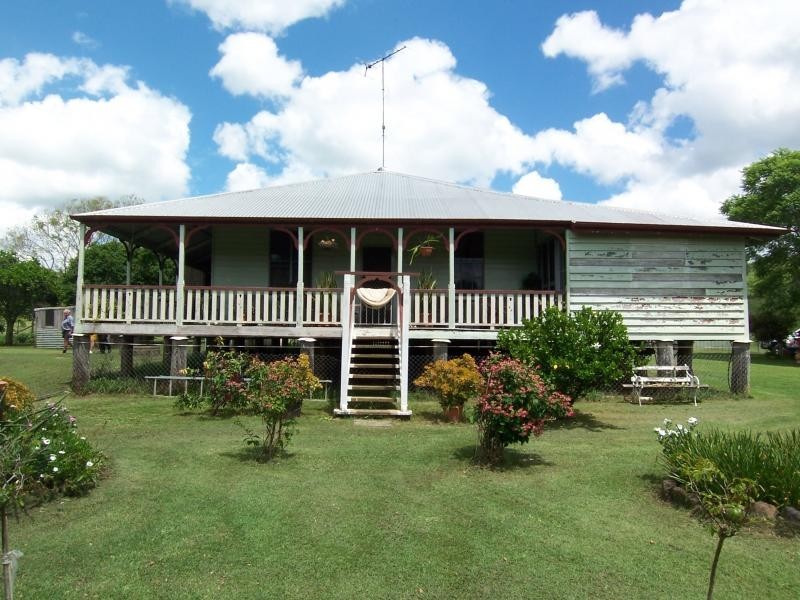 51 Long Gully Road, Summerholm QLD 4341