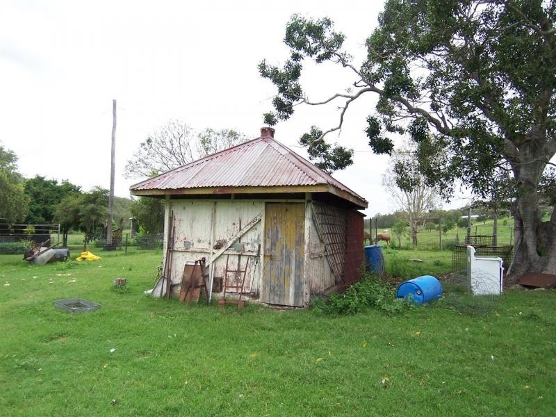 51 Long Gully Road, Summerholm QLD 4341